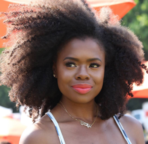 orange-lip-bold-color-for-moms-women-3-the-chic-way-the-maria-antoinette