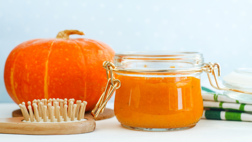 improve-your-hair-skin-with-these-5-d-i-y-pumpkin-beauty-recipes