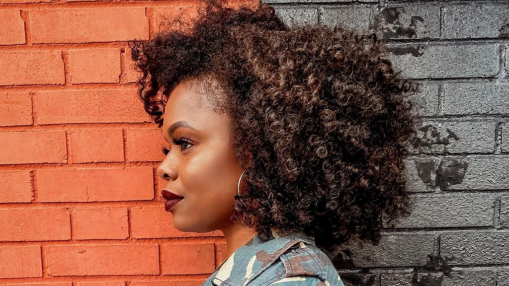 4 Steps To Achieving the Perfect Afro Using Royal Prerogative Curl Clips