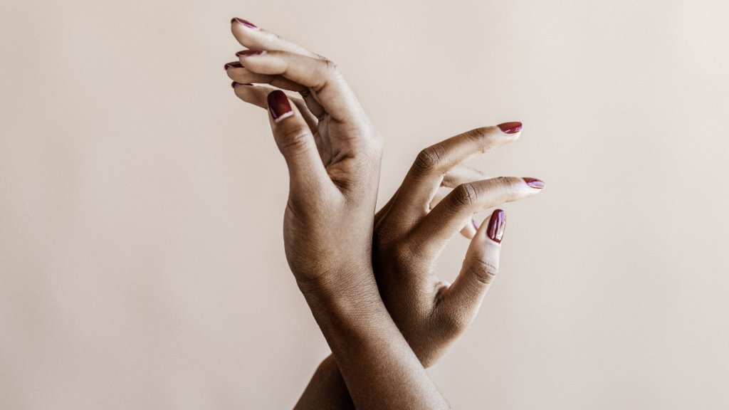 10 Ways to Strengthen Your Nails and Get Them Growing